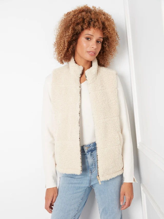 REVERISBLE PLAID SHERPA VEST-CHARLIE B
