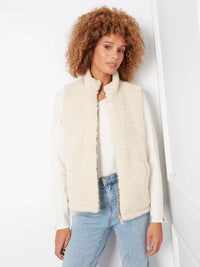REVERISBLE PLAID SHERPA VEST-CHARLIE B