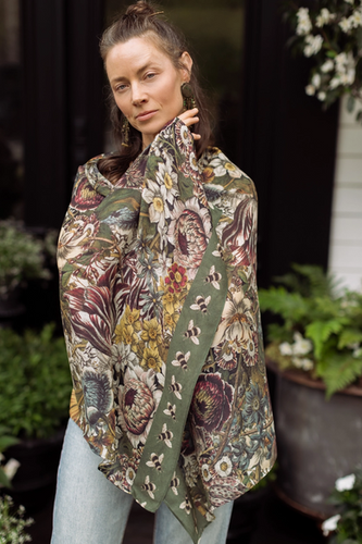 LOVE GROWS WILD SCARF-MARKET OF STARS