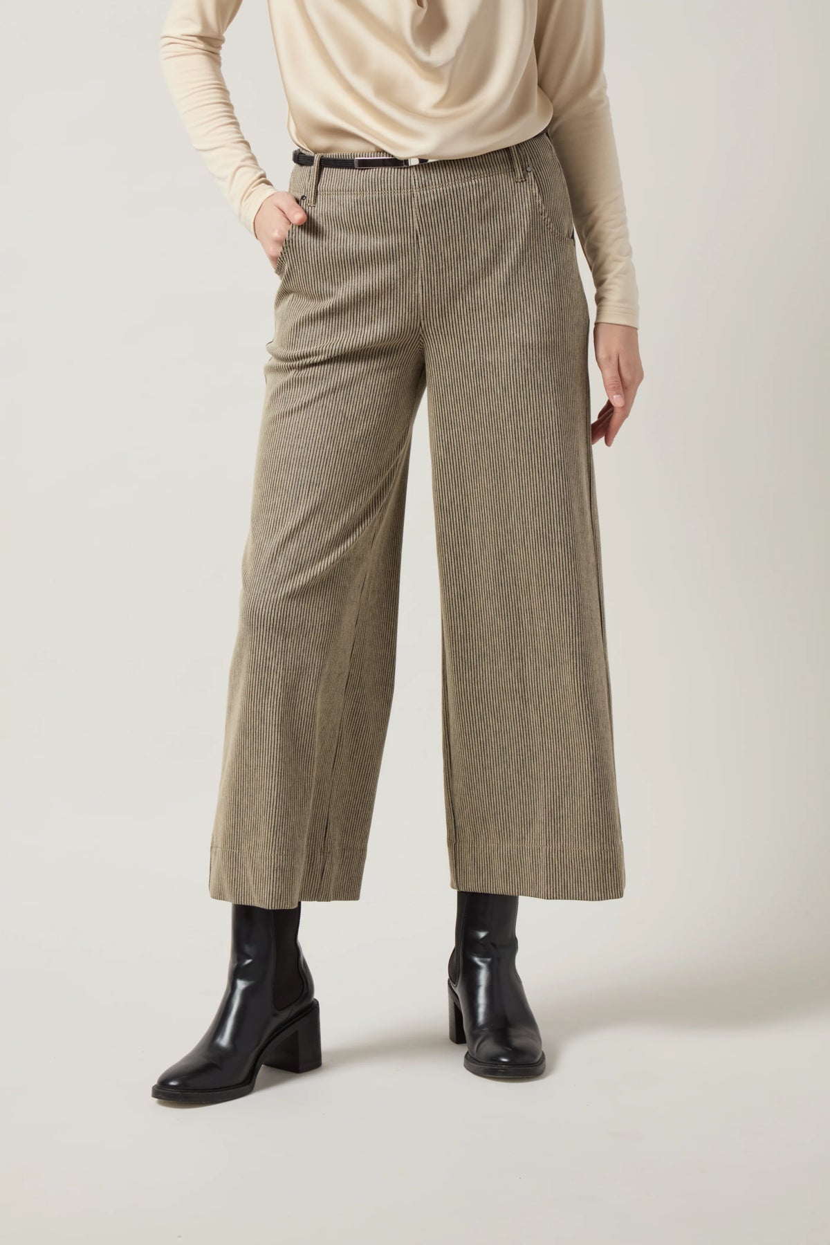 CLARKE WIDE LEG DENIM-EVERWOOD SHEEN LINE-LYSSE