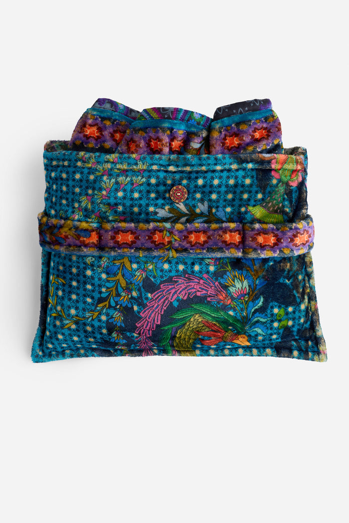 THALASSA TRAVEL BLANKET-JOHNNY WAS