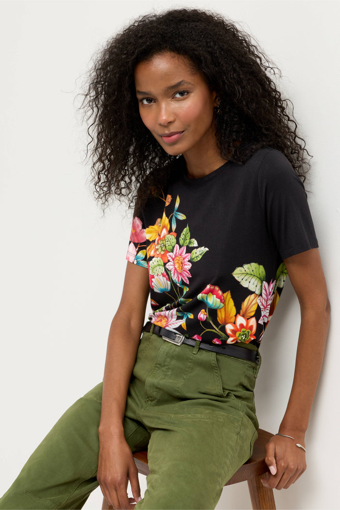 THE JANIE FAV SHORT SLEEVE CREW TEE-ORLAYA-JOHNNY WAS
