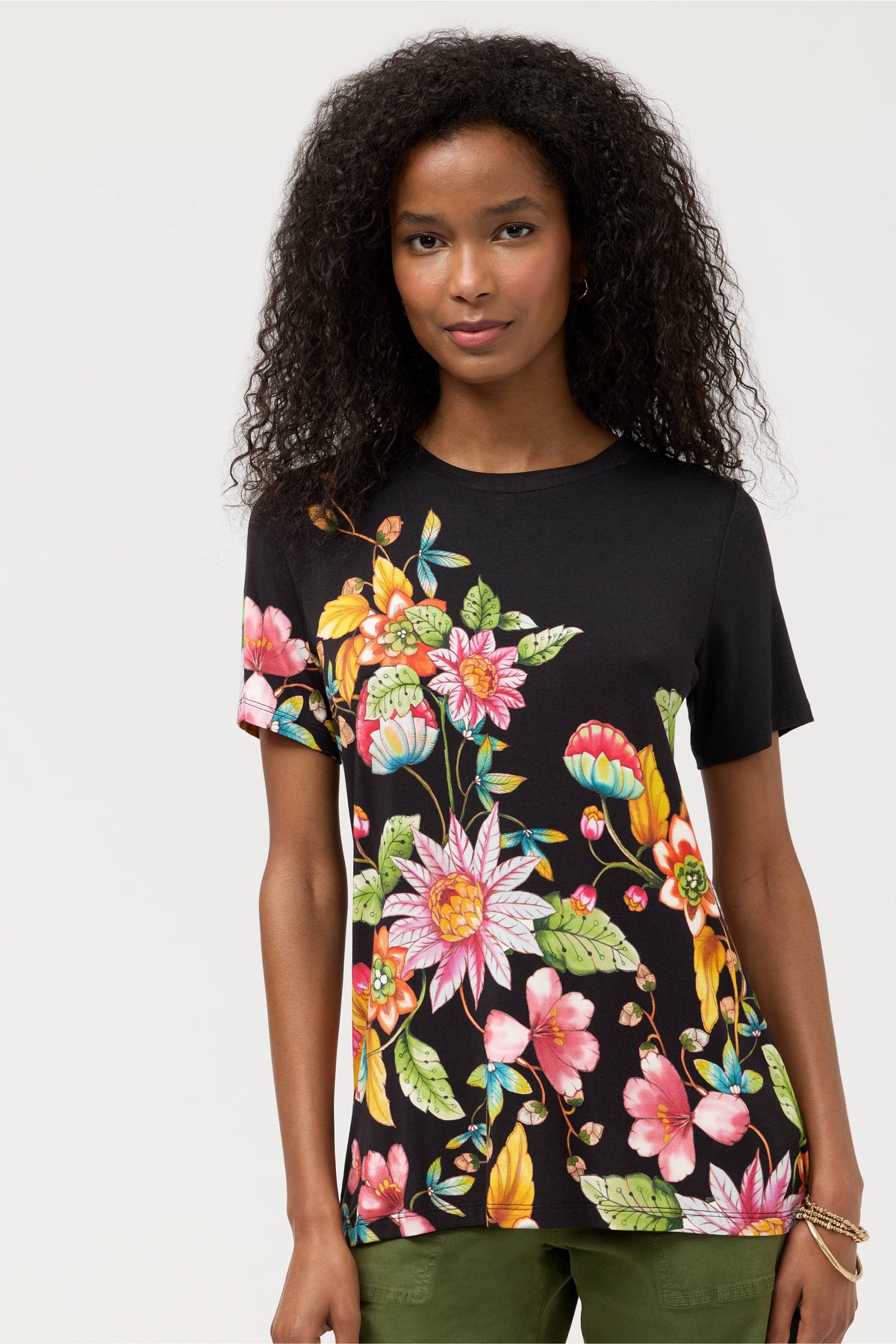 THE JANIE FAV SHORT SLEEVE CREW TEE-ORLAYA-JOHNNY WAS