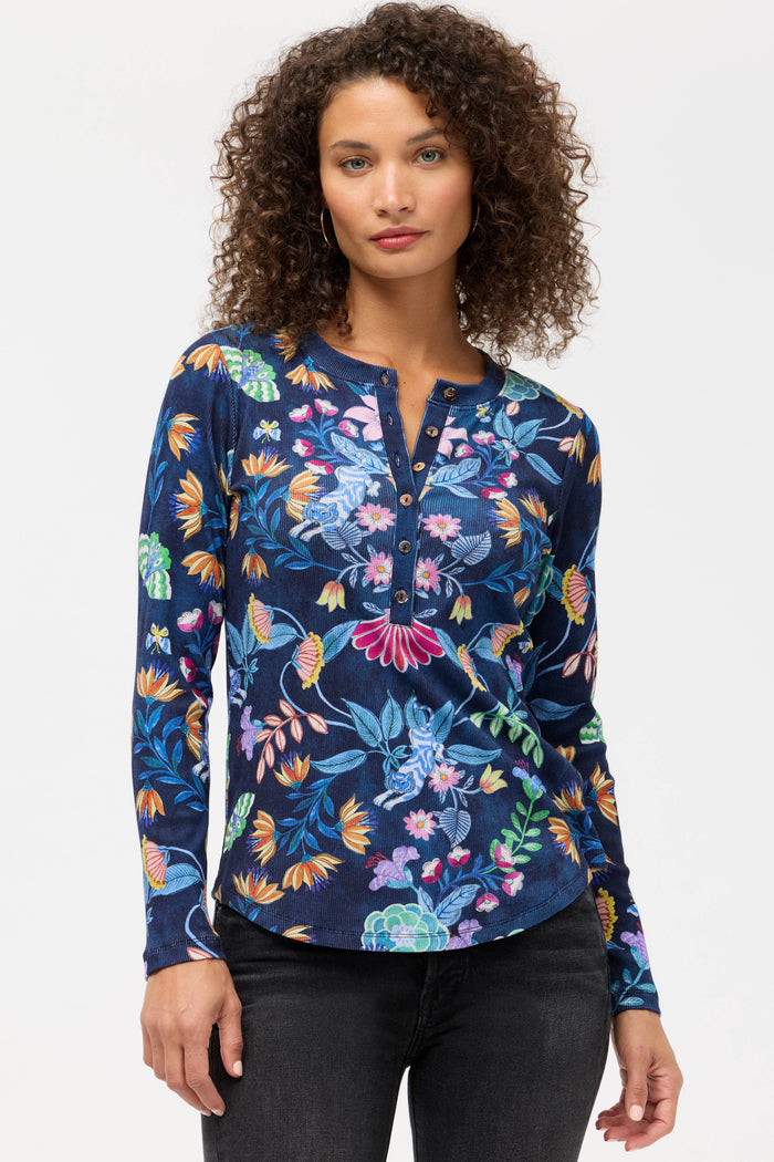 LONG SLEEVE FITTED HENLEY TEE-ELIZABETH-JOHNNY WAS