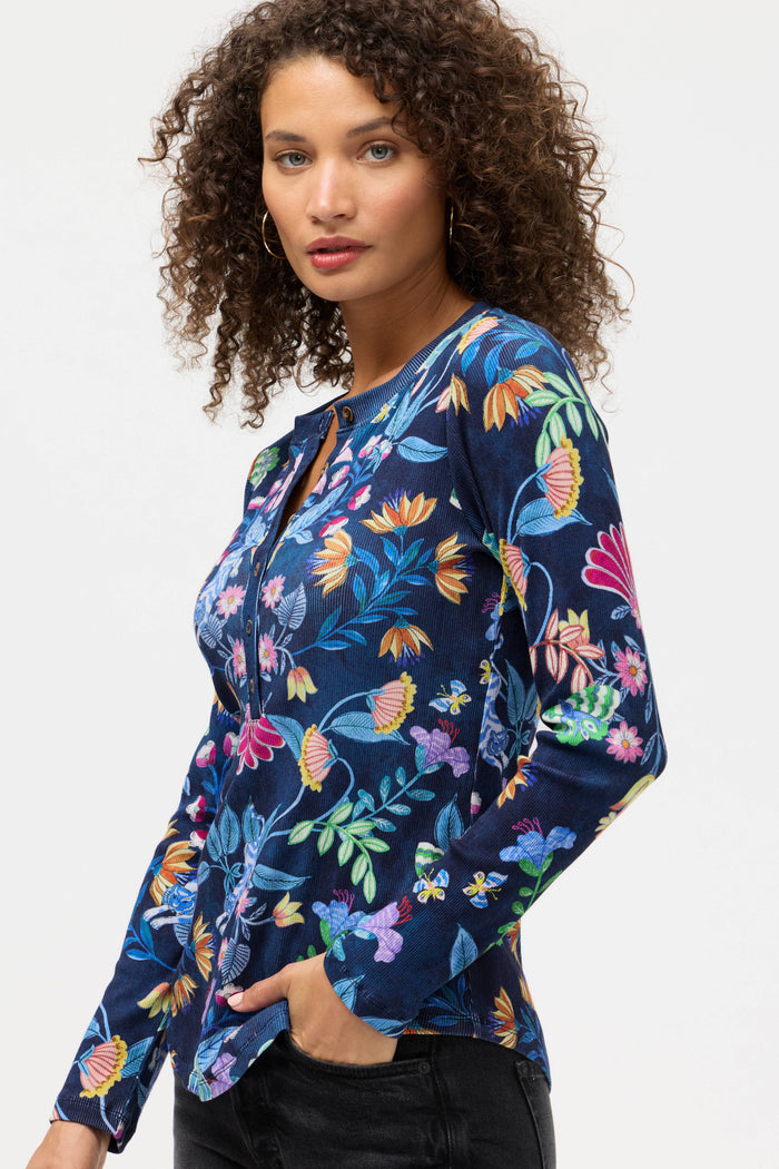 LONG SLEEVE FITTED HENLEY TEE-ELIZABETH-JOHNNY WAS