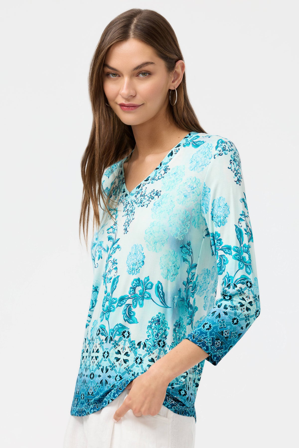 JANIE FAVORITE 3/4 SLEEVE V-NECK-VITTORIA SCARF-JOHNNY WAS