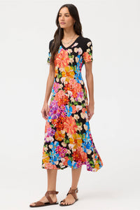 THE JANIE FAV V-NECK TEE DRESS-GERBERA-JOHNNY WAS