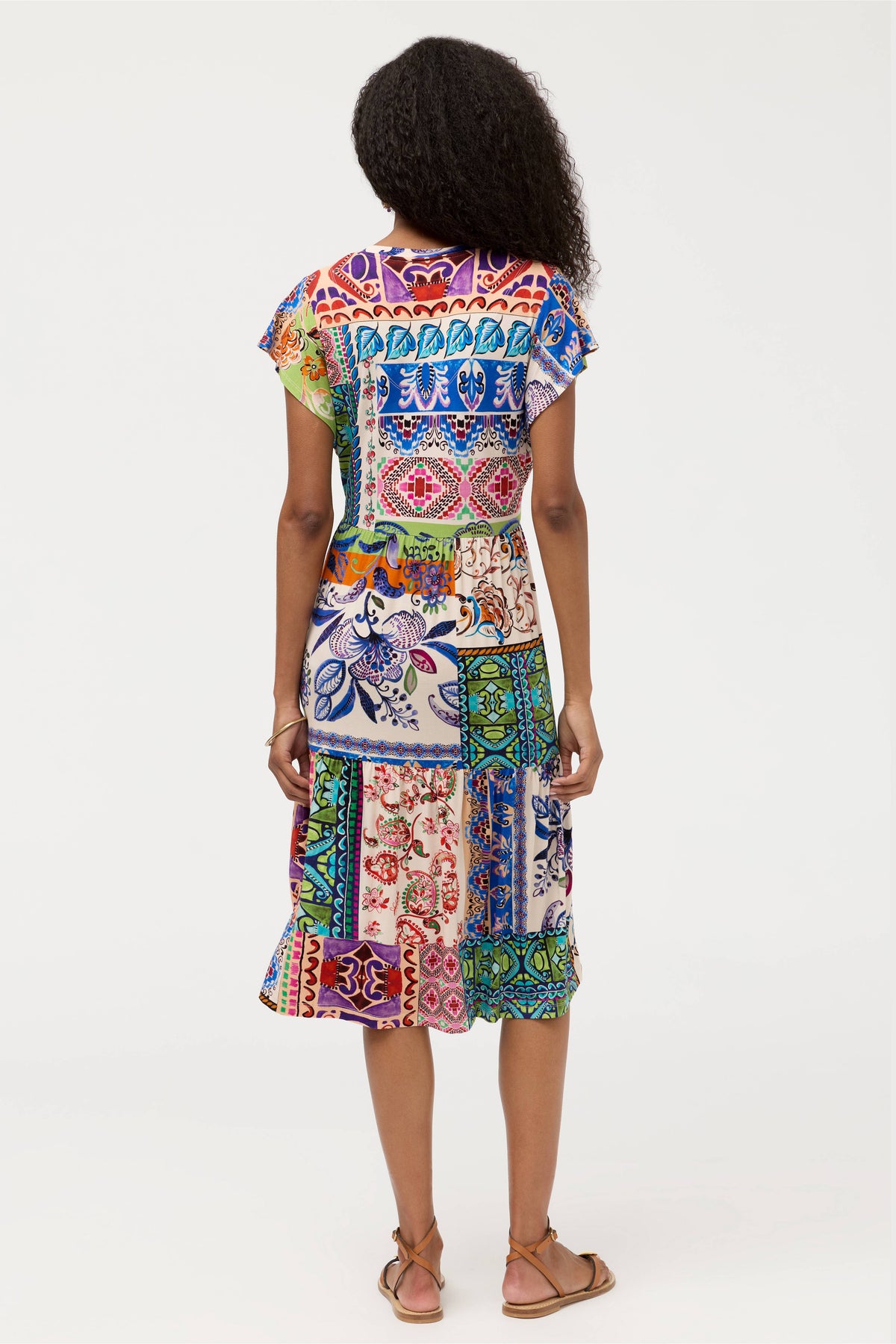 THE JANIE FAV TIER TEA V-NECK DRESS-ARMERIA SCARF PRINT-JOHNNY WAS