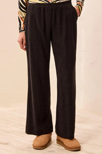 CRINKLE LYOCELL PULL-ON FLOWY WIDE LEG PANT-BLACK-TRIBAL