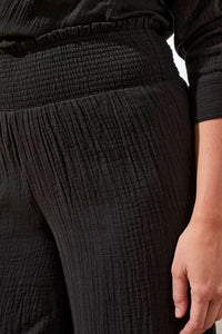 CRINKLE GAUZE ELASTIC WAIST FLOWY PANT-BLACK-TRIBAL