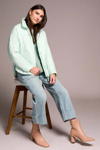 LIGHTWEIGHT DROP SHOULDER QUILTED PUFFER-AQUAFOAM-TRIBAL