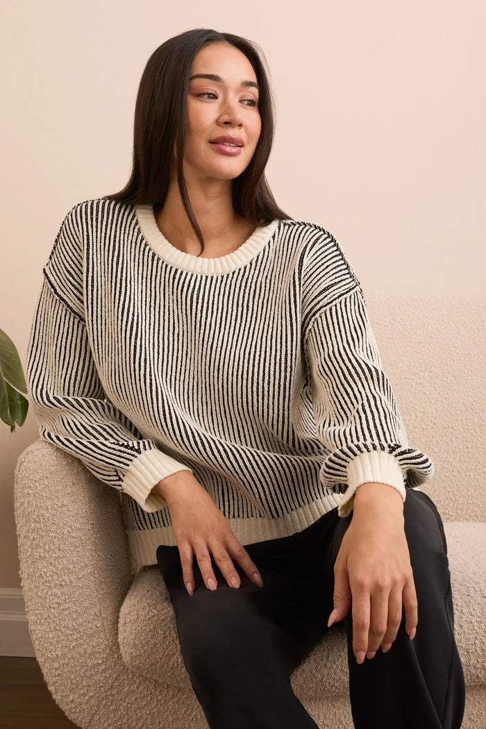 PLAITED CHENILLE RIBBED CREW SWEATER-BLACK-TRIBAL