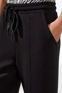 PULL ON CAPRI-BLACK-TRIBAL