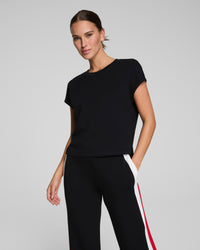 AIR ESSENTIALS LIGHT TEE-VERY BLACK-SPANX