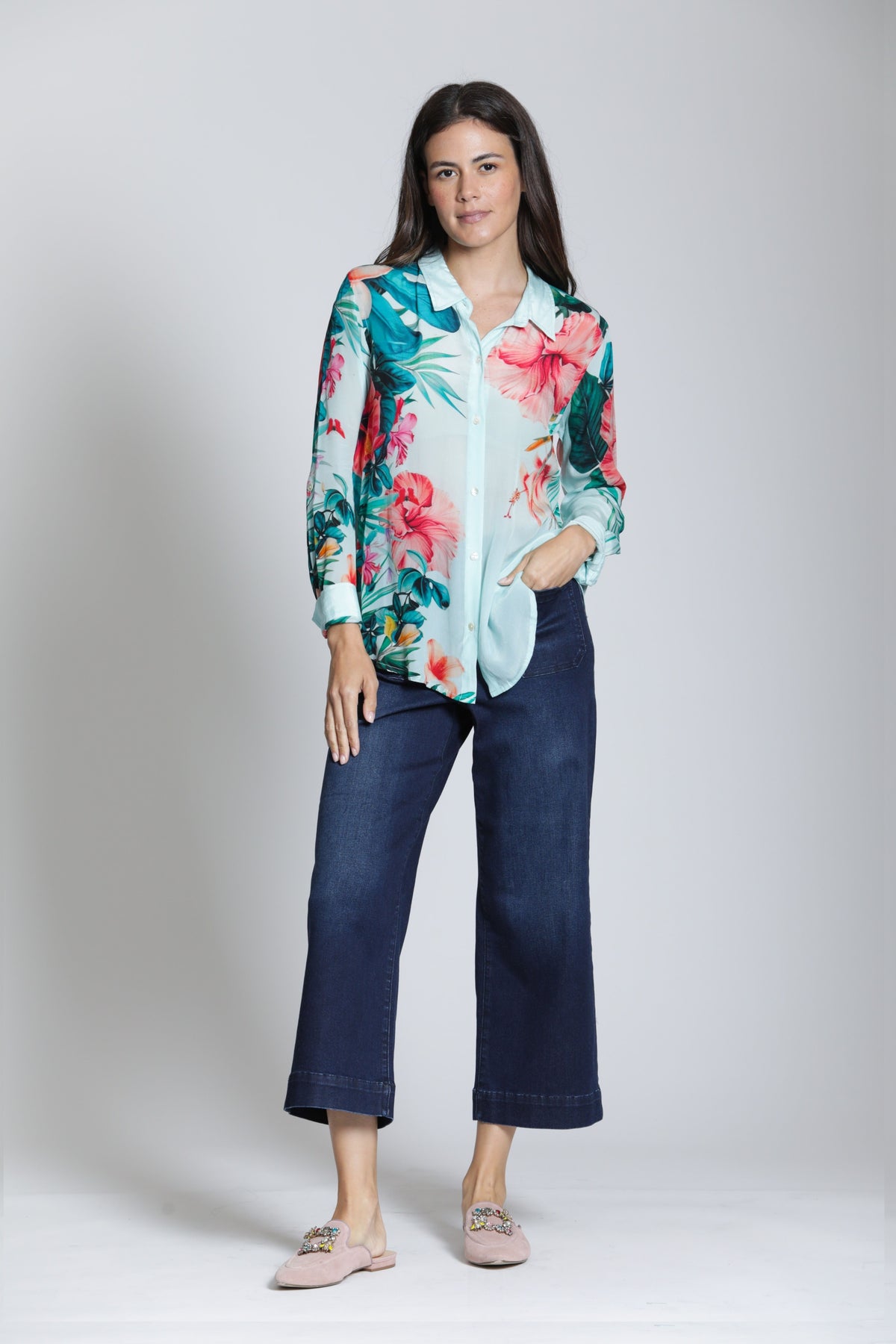 AQUA HIBISCUS PRINT BUTTONDOWN BLOUSE-APNY