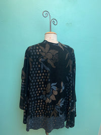 REVERSIBLE CASHMERE SHAWL W/LOOP-RAPTI FASHIONS