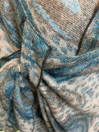 REVERSIBLE CASHMERE SHAWL W/LOOP-RAPTI FASHIONS