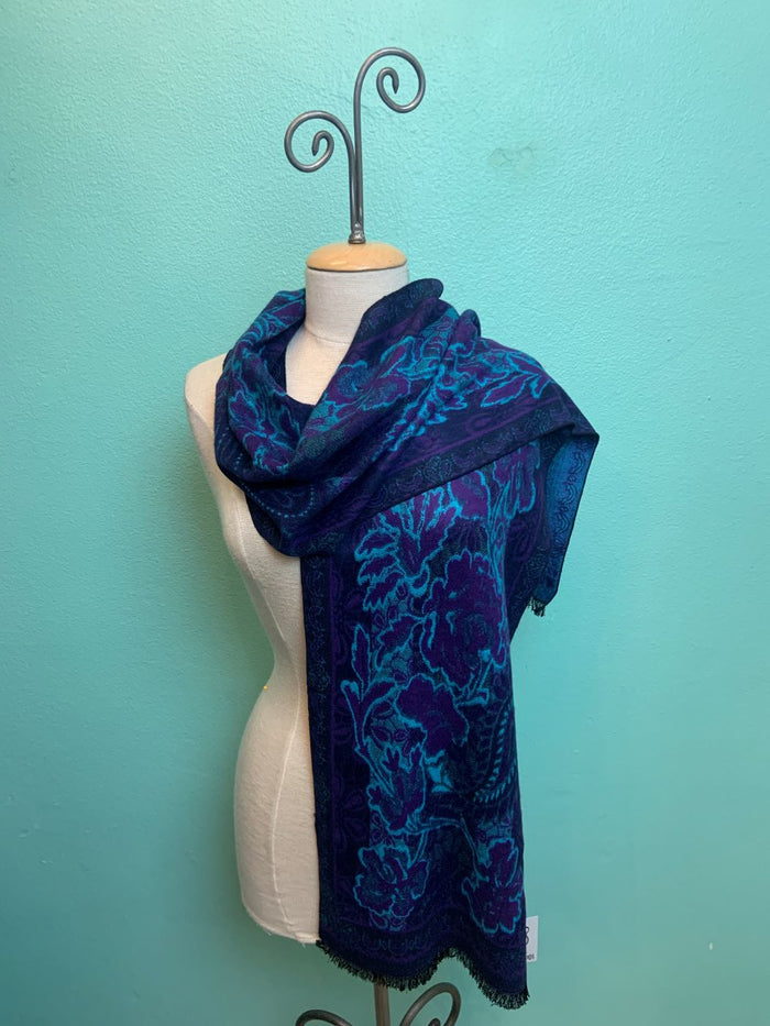 JACQUARD REVERSIBLE CASHMERE SCARF-RAPTI FASHIONS