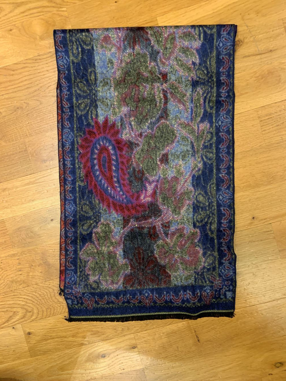 JACQUARD REVERSIBLE CASHMERE SCARF A-RAPTI FASHIONS